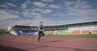 什么是“时间贴现扭曲”？解析赌局中的短视决策。（“时间贴现偏差”是什么？透视赌局中的短视决策）