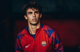 吉文：凯莱赫是欧洲三位最佳门将之一，他始终保持冷静的头脑